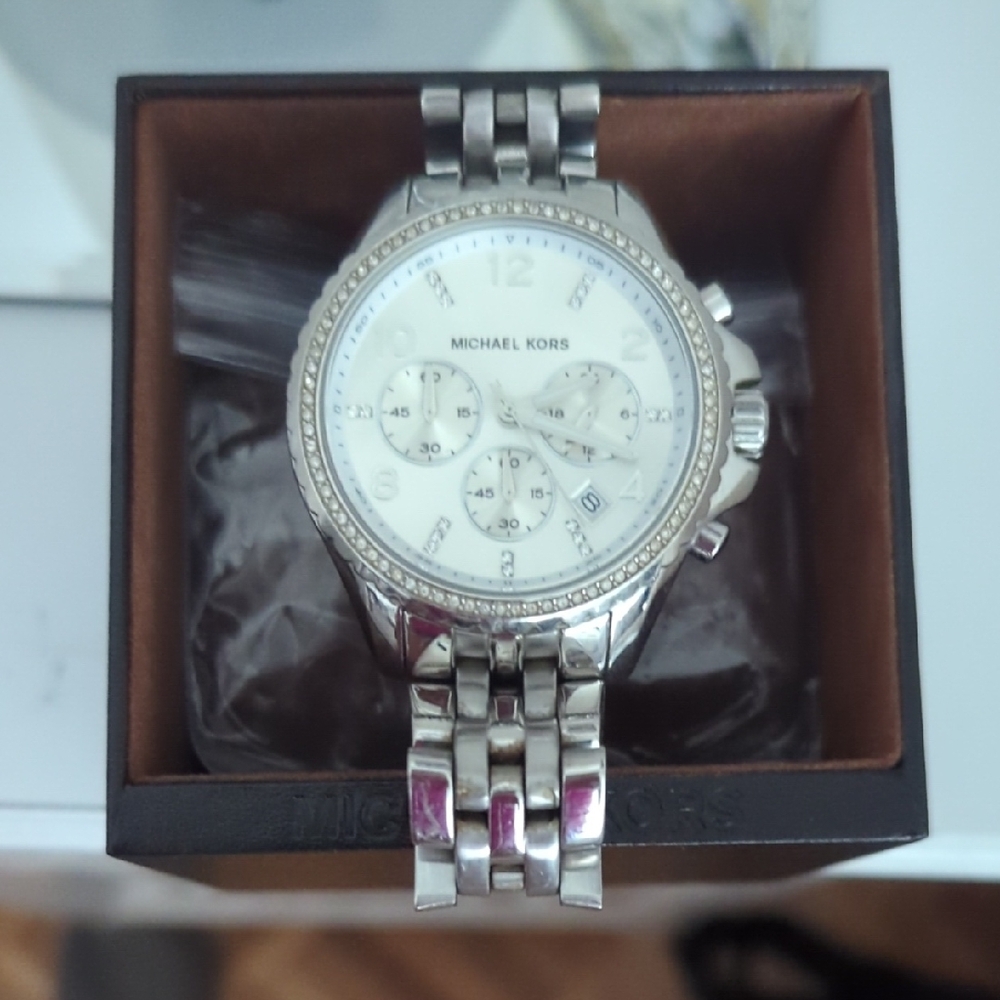 Michael Kors Silver Chronograph Watch
